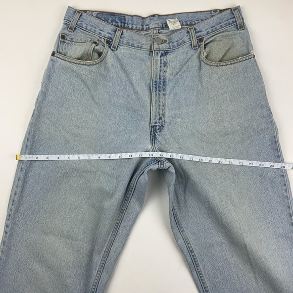 Vintage Levi’s 560 High Waist wedgie fit Jeans - Picture 13 of 13